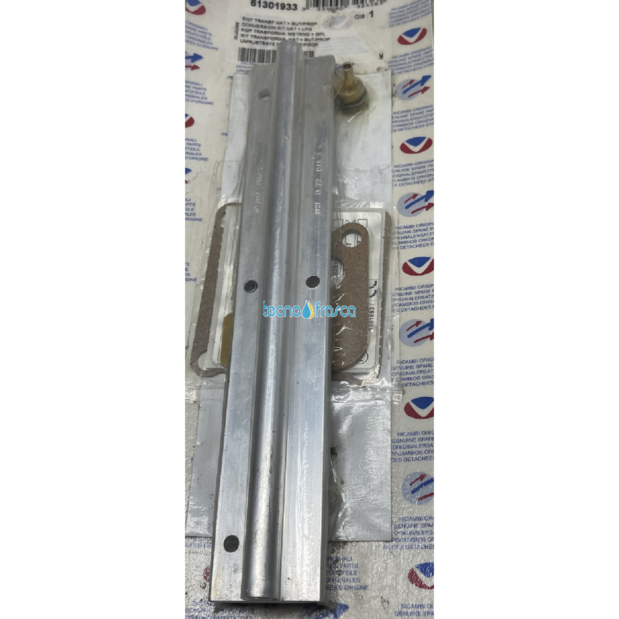 Ariston trasformazione gas metano a gpl Scaldabagno Senseo 61301933